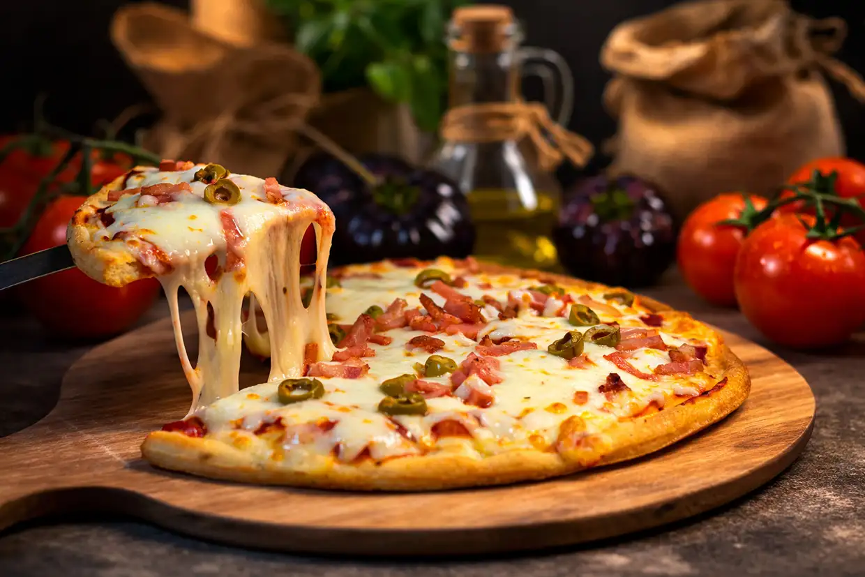 Pizza Redonda Bacon Aceitunas